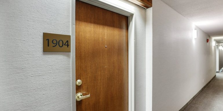 008-470LaurierUnit1904-016_m