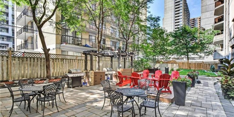 Ground level patio