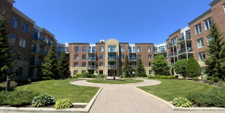 2_Exterior Summer
