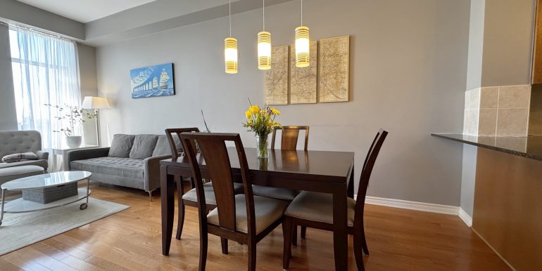 6_Dining 2