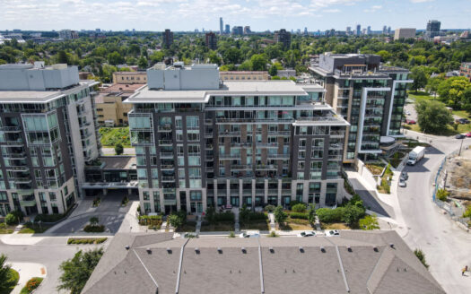 Ottawa East – 412-570 De Mazenod Avenue