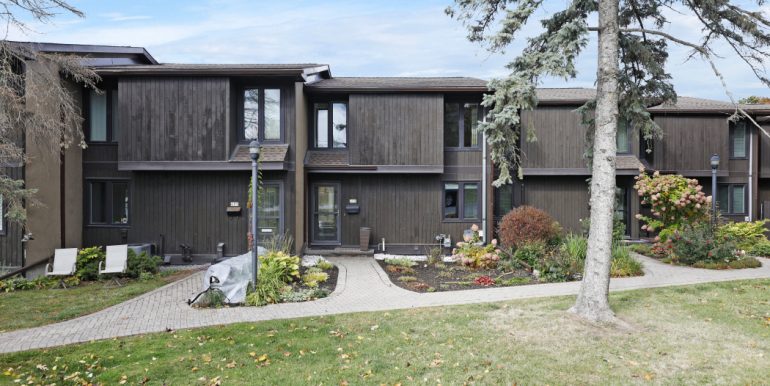 695-Richmond-01_1_1761311792-1100x700