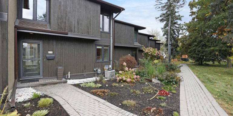 695-Richmond-16_4_1761311809-1100x700