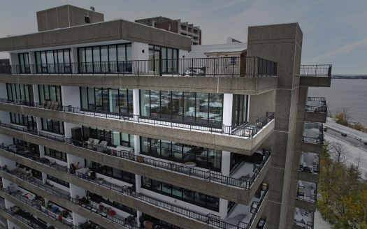 PH3-370 Dominion Avenue