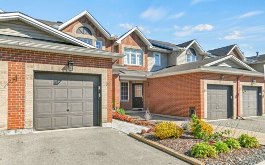 Carson Meadows – 32 Cargrove Private – SOLD Autumn 2025